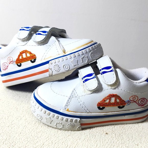 Crayola - Toddler Sneaker Shoes With Velcro. Size 4 - Picture 1 of 11